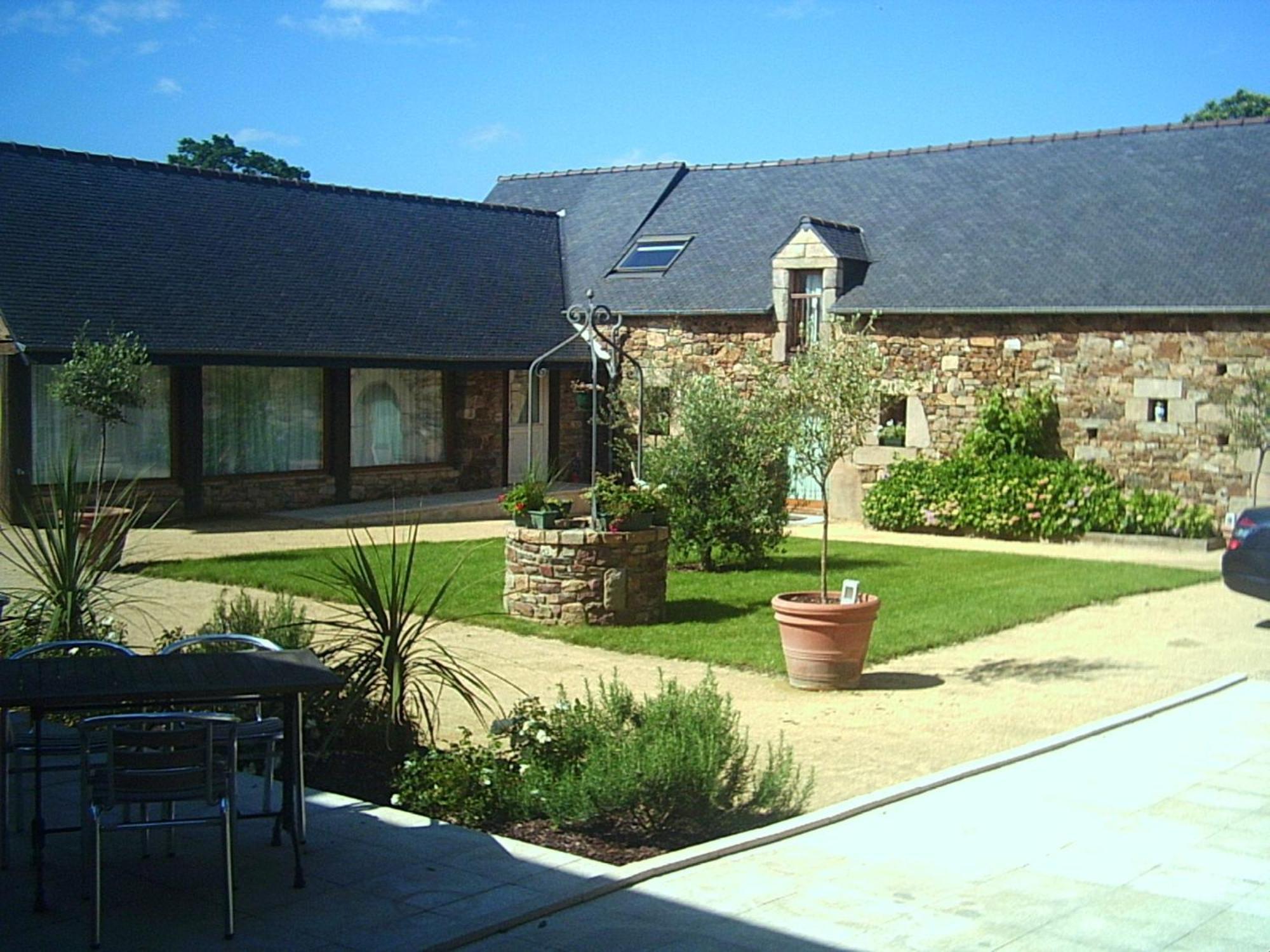 Les Chambres D'Hotes D'Adele Quemper-Guezennec ภายนอก รูปภาพ