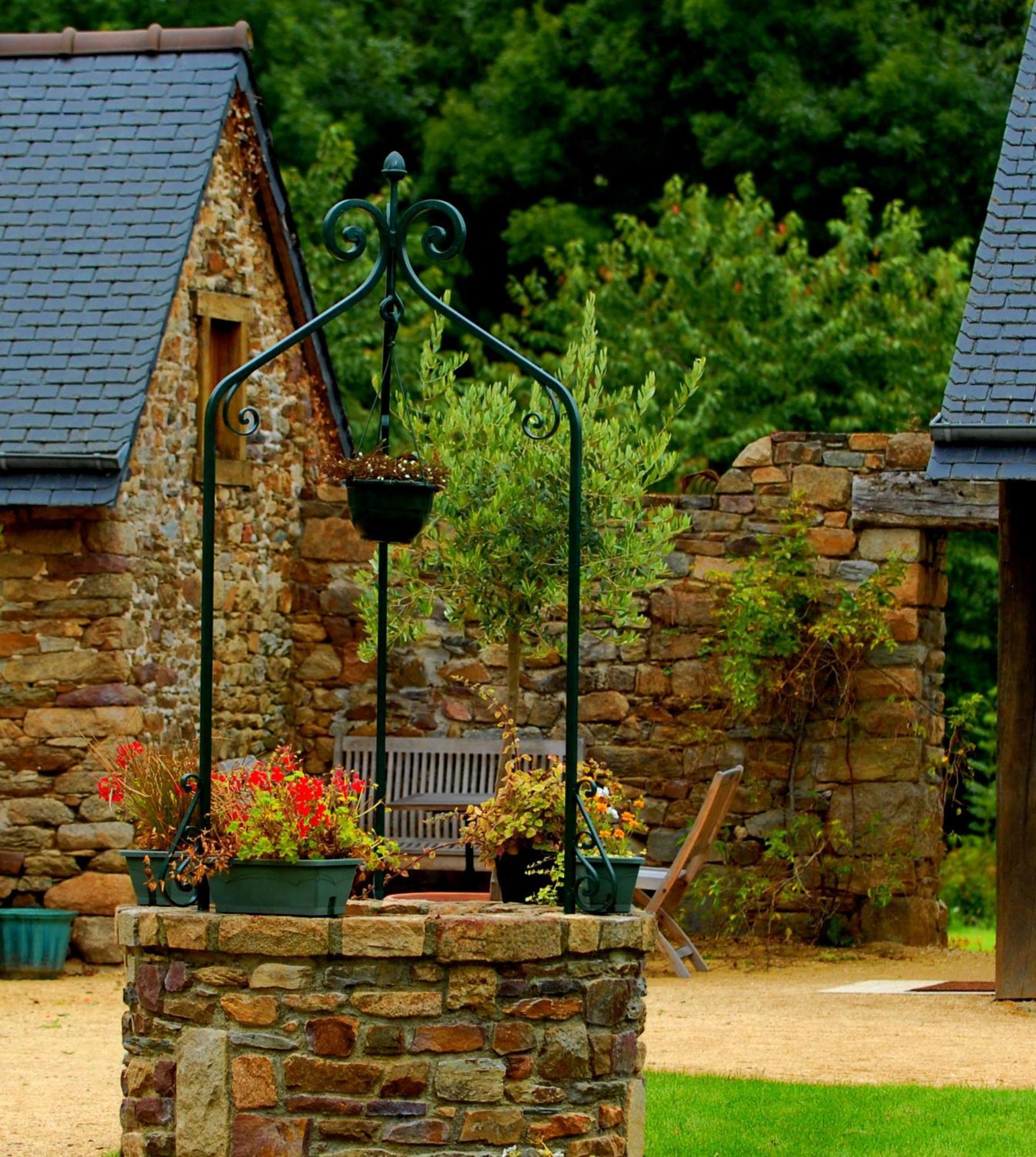 Les Chambres D'Hotes D'Adele Quemper-Guezennec ภายนอก รูปภาพ